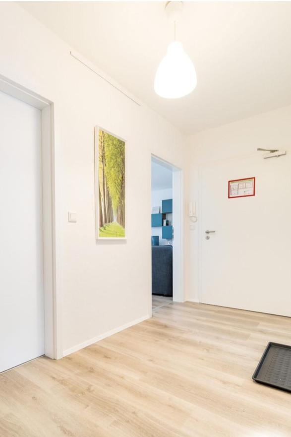 Homefy Oldtown Apartment - 6 People - 2 Bath - Balcony - Top Location Düsseldorf Buitenkant foto